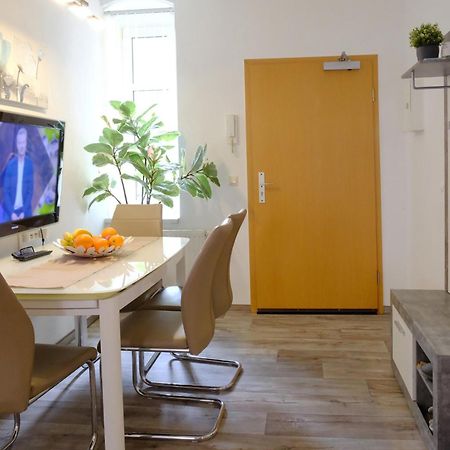 Apartamento Urlaub nicht nur für Monteure Gera Exterior foto